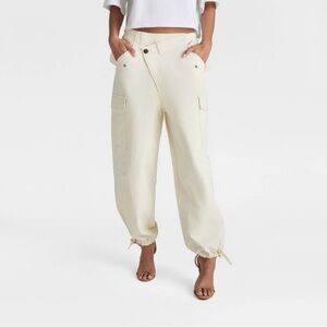 KBB Cream the Cargo Pants NWT